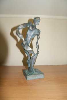 Photo: Sells Statue Bronze - COURBE - Contemporary