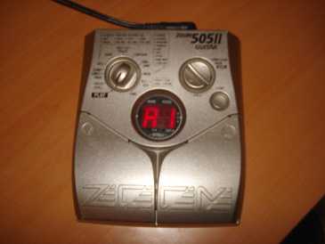 Photo: Sells Guitar and string instrument ZOOM - 505 ||