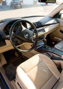 Photo: Sells SUV BMW - X5