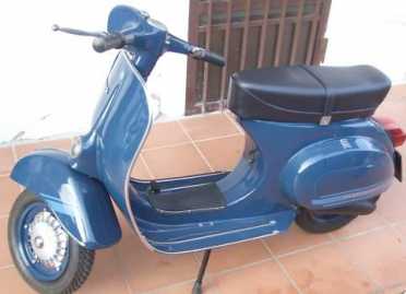Photo: Sells Scooter 125 cc - VESPA