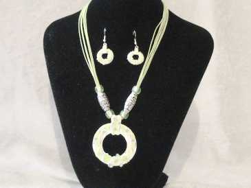 Photo: Sells 2 Necklaces Fantasy - Women - FANTAISIE