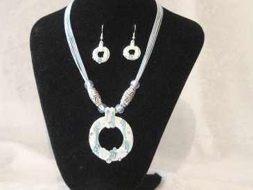 Photo: Sells 2 Necklaces Fantasy - Women - FANTAISIE - PARURE RONDE