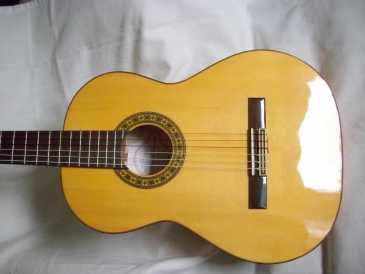 Photo: Sells Guitar JUAN MONTERO LUTHIER - UAN MONTES ARCE RIZADO