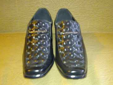 Photo: Sells Shoes Men - MIAS - ESPECIAL