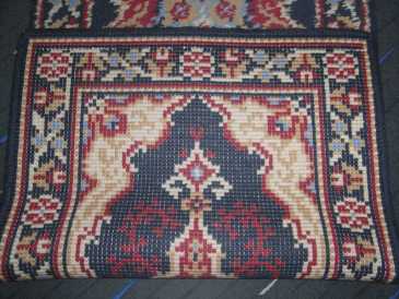 Photo: Sells Carpet HANDGEKNUPFTER TEPPICH AUS WOLLE