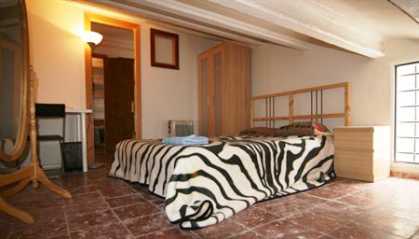Photo: Rents 2 bedrooms apartment 40 m2 (431 ft2)