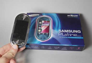 Photo: Sells Cell phone SAMSUNG - PLATINE