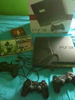 Photo: Sells Video game SONY - PLAY SATION 3SLIM,3 MANDOS Y 2 JUEGOS - PLAY STATION 3SLIM,3 MANDOS Y 2 JUEGOS