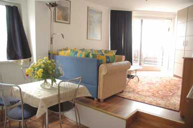 Photo: Rents 1 bedroom apartment 53 m2 (570 ft2)