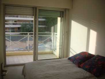 Photo: Sells 2 bedrooms apartment 67 m2 (721 ft2)