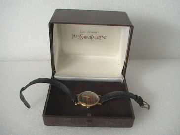 Photo: Sells Bracelet watch - mechanical Women - YVES SAINT LAUREN