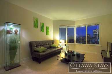 Photo: Rents 2 bedrooms apartment 85 m2 (915 ft2)