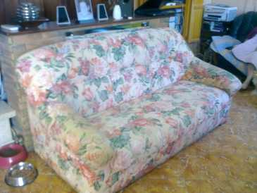 Photo: Sells Sofa for 3 AUTRE