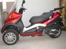 Photo: Sells Scooter 400 cc - PIAGGIO - LT MP3