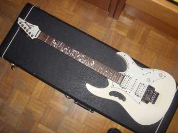 Photo: Sells Guitar IBANEZ - STEVE VAI JEM 555