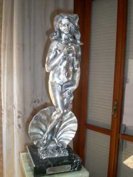 Photo: Sells Statue VENERE - Contemporary