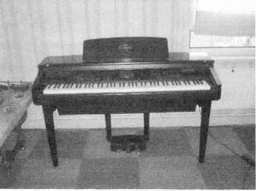Photo: Sells Digital piano YAMAHA - CLAVINOVA CVP-96