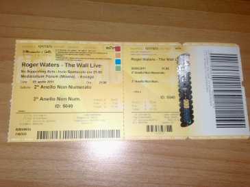 Photo: Sells Concert tickets 2 BIGLIETTI ROGER WATERS - THE WALL LIVE 5 APRILE - MILANO
