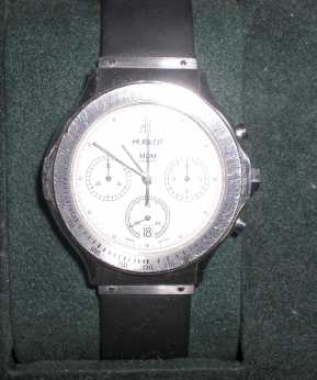 Photo: Sells Chronograph watch Men - HUBLOT CRONO