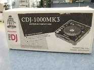 Photo: Sells Cameras CANON - EOS700
