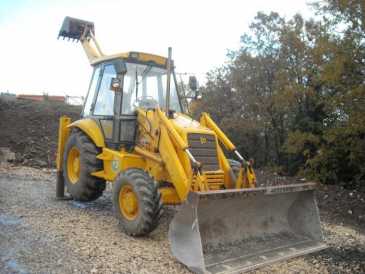 Photo: Sells Agricultural vehicle JCB - 3CX