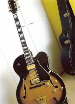 Photo: Sells Guitar ANTORIA - L5