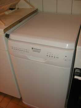 Photo: Sells Electric household appliance ARTHUR MARTIN - ARISTON 9C