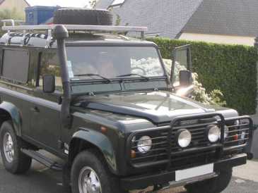 Photo: Sells FWD car LAND ROVER - Defender