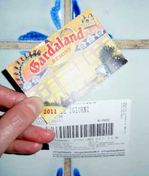 Photo: Sells Leisure ticket 2 BIGLIETTI GARDALAND VALIDI PER 2 GIORNI - GARDALAND