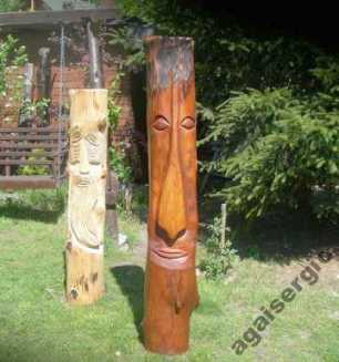 Photo: Sells Statue Wood - Contemporary