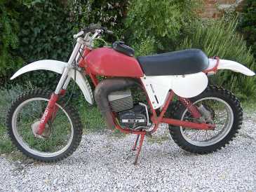 Photo: Sells Motorbike 250 cc - PUCH - PUCH 250 ROTAX