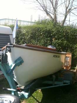 Photo: Sells Boat JANNEAU