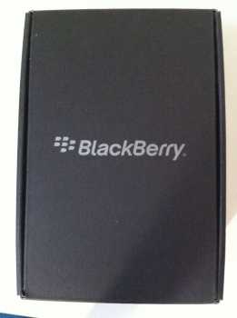 Photo: Sells Cell phone BLACKBERRY - 3G