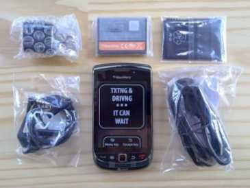 Photo: Sells Cell phone BLACK BERRY - 9800