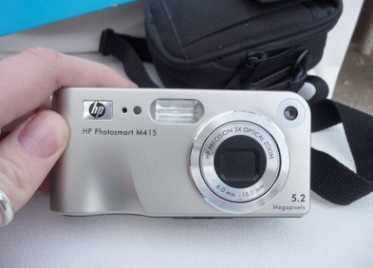Photo: Sells Camera HP - HP PHOTOSMART M415
