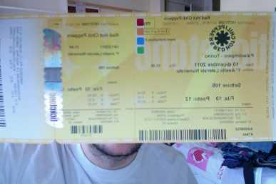 Photo: Sells Concert tickets RED HOT CHILI PEPPERS - TORINO