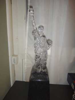 Photo: Sells Statue STATUE DE LA LIBERTE - Contemporary