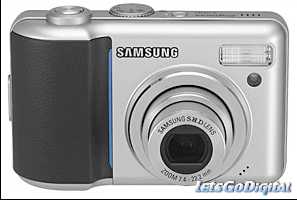 Photo: Sells Camera SAMSUNG - SAMSUNG DIGIMAX S800