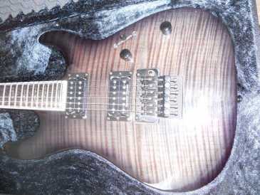 Photo: Sells Guitar ESP LTD DELUXE M-1000 - ESP LTD DELUXE M-1000