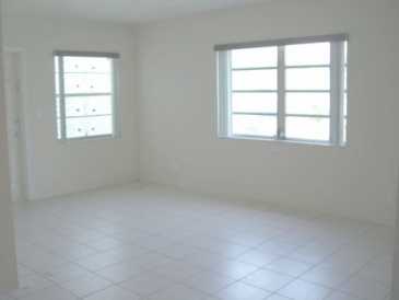Photo: Rents 1 bedroom apartment 605 m2 (6,512 ft2)