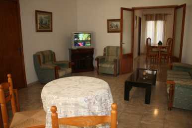 Photo: Rents 2 bedrooms apartment 90 m2 (969 ft2)