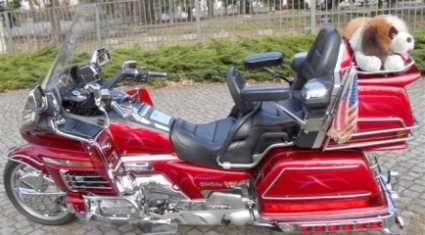 Photo: Sells Motorbike 1500 cc - HONDA - GL SE GOLDWING