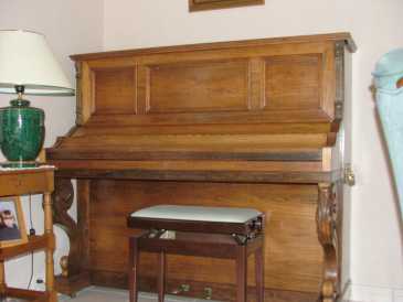 Photo: Sells Upright / vertical piano PLEYEL - PLEYEL 1901 CADRE METALLIQUE