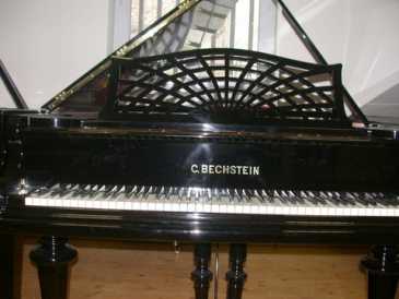 Photo: Sells Grand piano BECHSTEIN