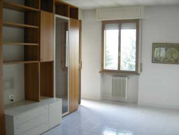 Photo: Rents 1 bedroom apartment 65 m2 (700 ft2)