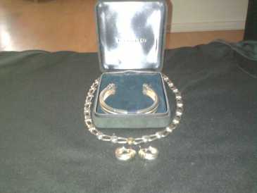 Photo: Sells 3 Preciouss jewels Women - TIFFANY & CO - PARURE TIFFANY & CO