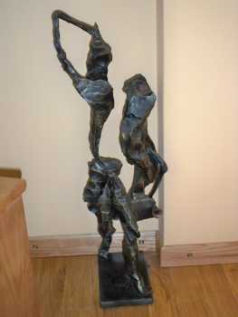 Photo: Sells 2 Statues FIRMA: DE BIASI - Contemporary