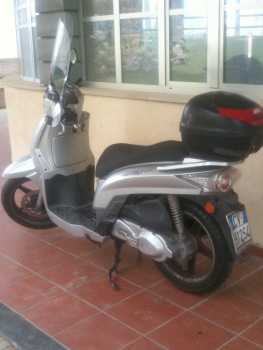 Photo: Sells Scooter 200 cc - KYMCO - PEOPLES 200