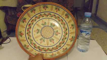 Photo: Sells Porcelain ASSIETTE HENRIOT QUIMPER - Plate