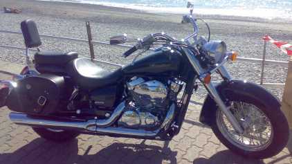 Photo: Sells Motorbike 750 cc - HONDA - VT SHADOW